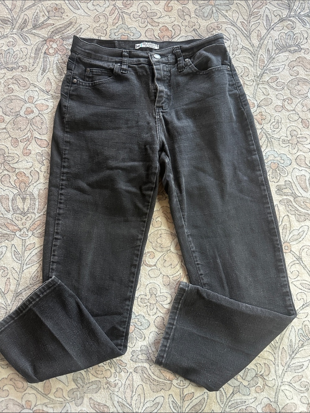 Lee Relaxed fir Straight-Leg Black Women's Jeans size 4 petite